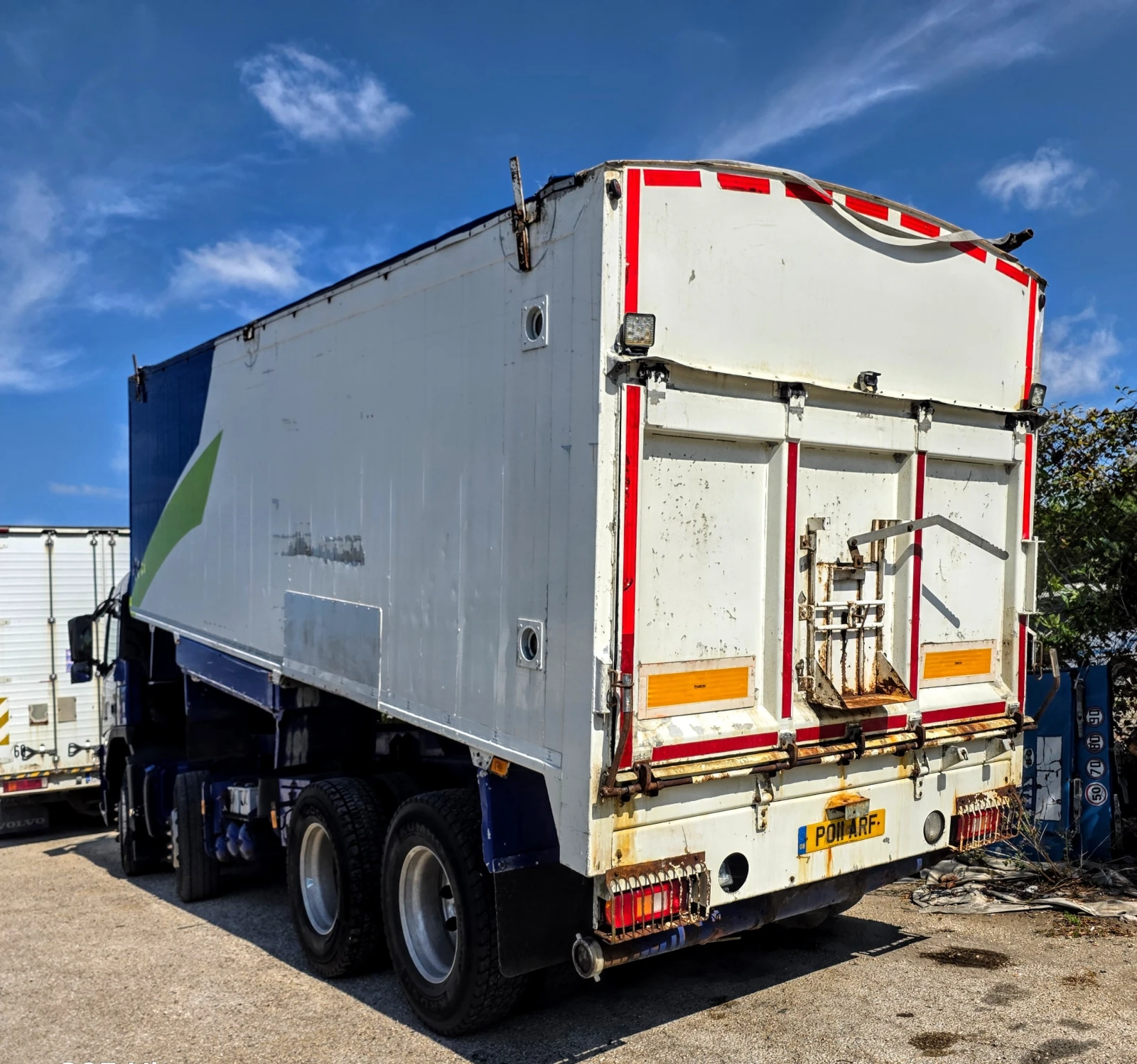 Volvo Fm 8x4  ЗЪРНОВОЗ  - изображение 9