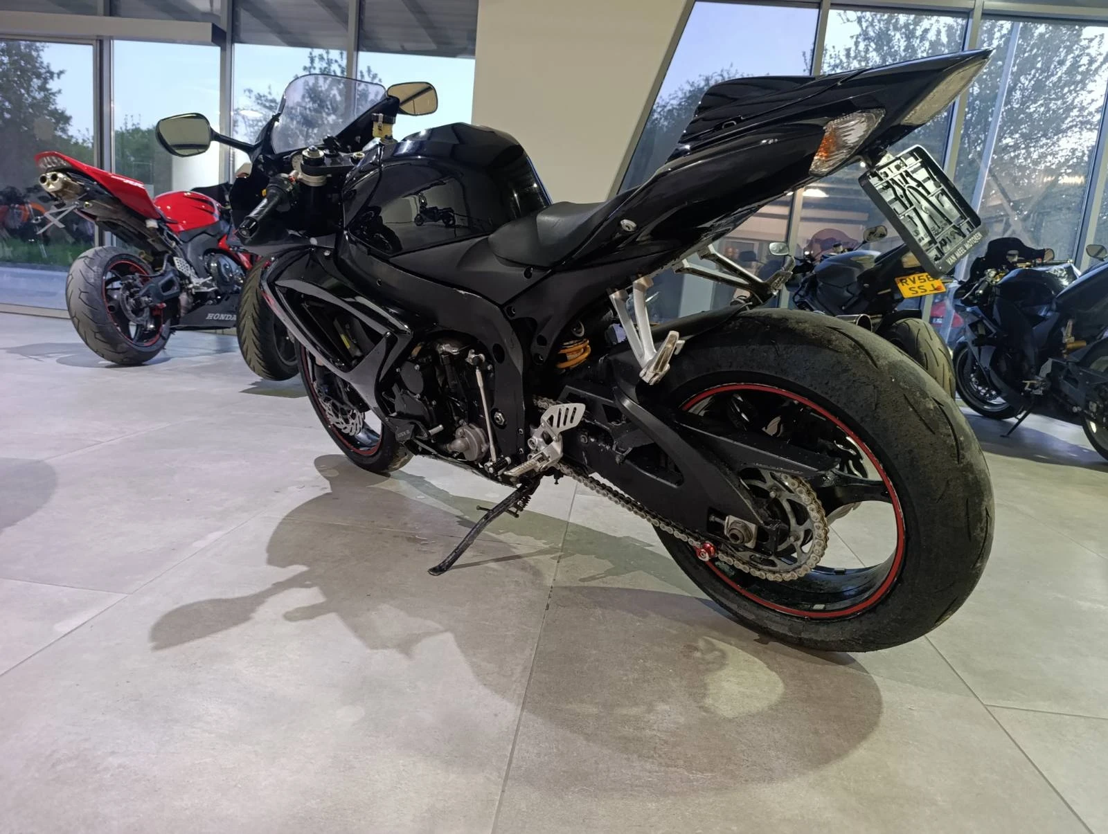 Suzuki Gsxr 750, снимка 4 - Мотоциклети и мототехника - 54635909
