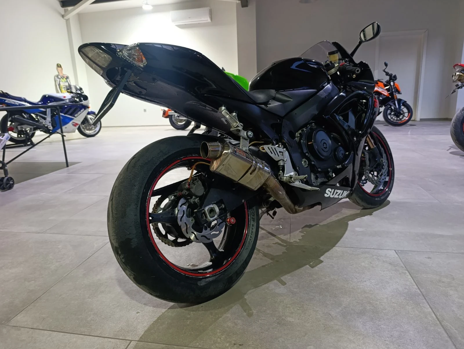 Suzuki Gsxr 750, снимка 5 - Мотоциклети и мототехника - 54635909