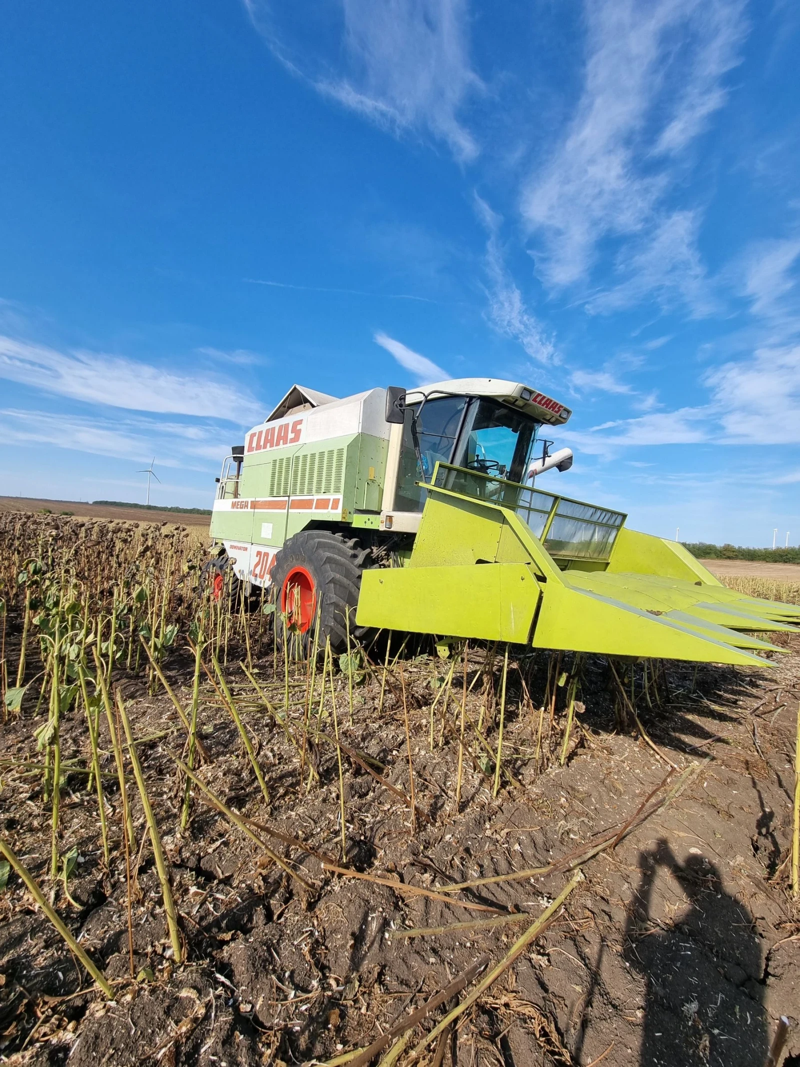 Комбайн Claas MEGA 204 4X4, снимка 4 - Селскостопанска техника - 53847338