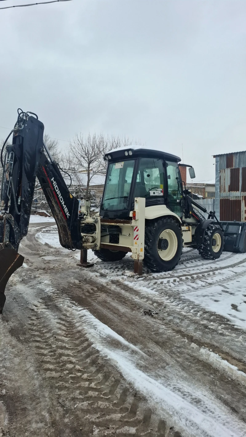 Багер Hidromek 102B, снимка 3 - Индустриална техника - 53355226