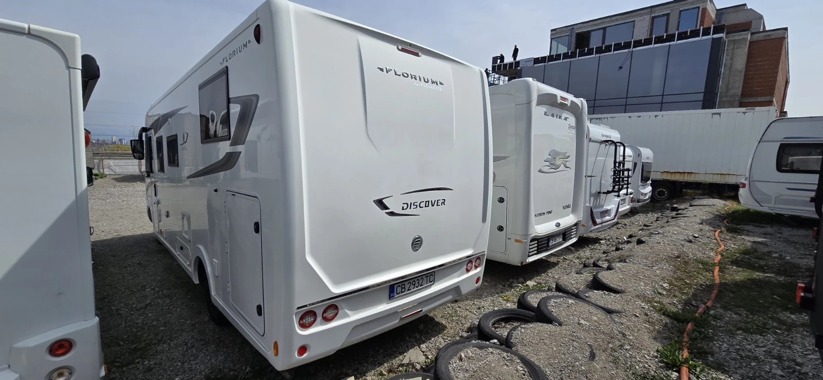 Кемпер Fleurette Florium Discovery 75  , снимка 4 - Каравани и кемпери - 54179143