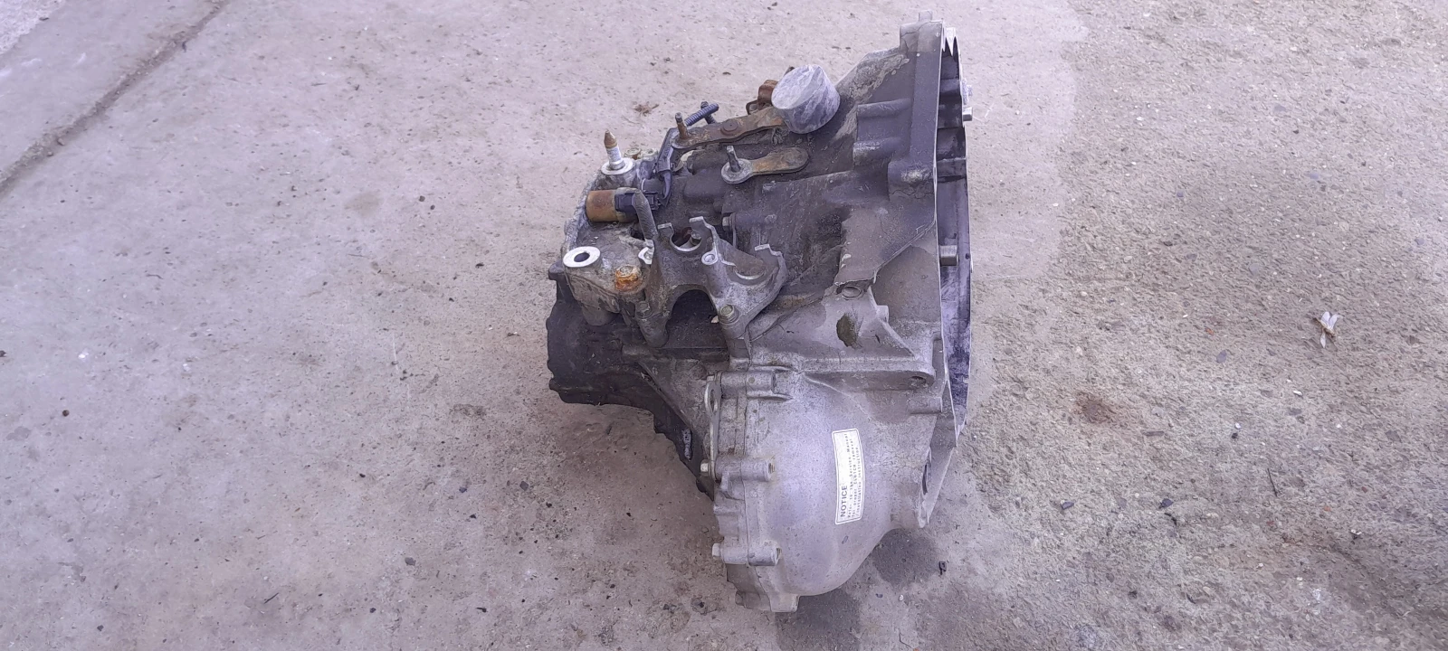        2008.2.2  | Mobile.bg   3