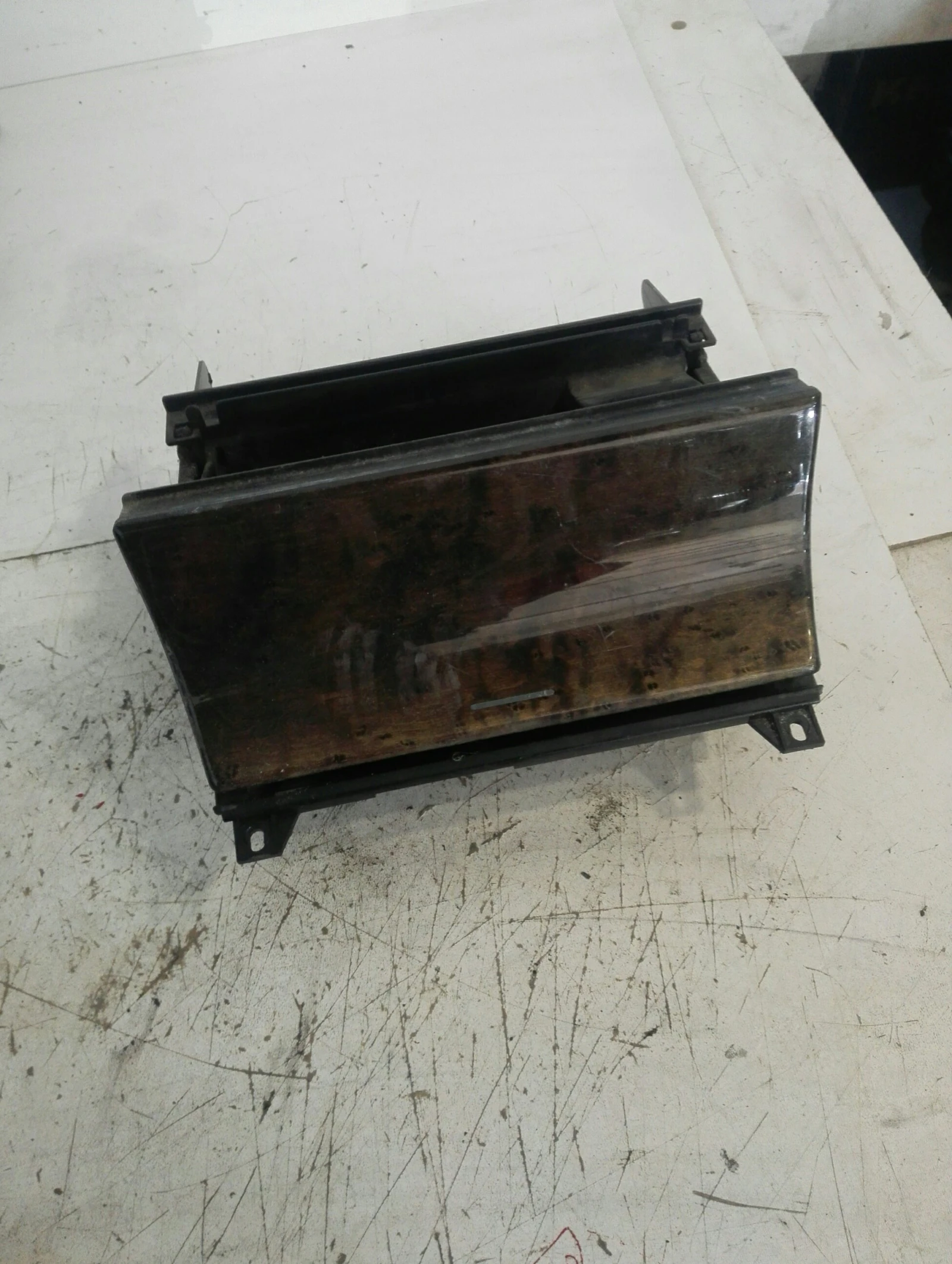 �������� �������� �200 | Mobile.bg � ����������� 1