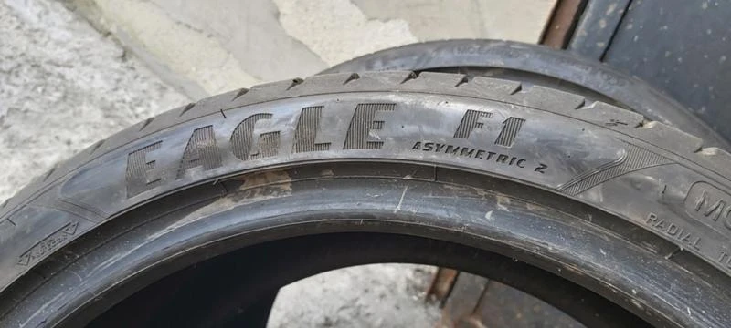 Гуми Летни 245/40R20, снимка 7 - Гуми и джанти - 33053385