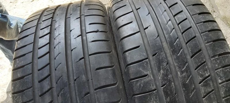 Гуми Летни 245/40R20, снимка 2 - Гуми и джанти - 33053385