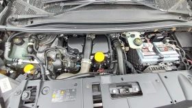 Renault Scenic FULL РЕАЛ КМ 7-МЕСТА ИЗКЛЮЧИТЕЛЕН СЕРВ КНИЖК УНИКТ, снимка 17