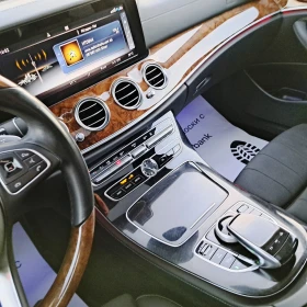 Mercedes-Benz E 350 4Matic* Exclusive* Distr* 360Cam* BlindSp* Уникат!, снимка 12