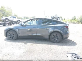 Tesla Model Y LONG RANGE DUAL MOTOR ALL-WHEEL DRIVE, снимка 2