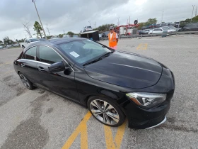     Mercedes-Benz CLA 250 * Pano* keyless* BLIND SPOT* ambient* 