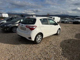 Toyota Yaris 1.5 HYBRID/SERVICE BOOK, снимка 2