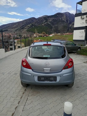 Opel Corsa 1.2 16v 75hp Климатик Мулти волан, снимка 6