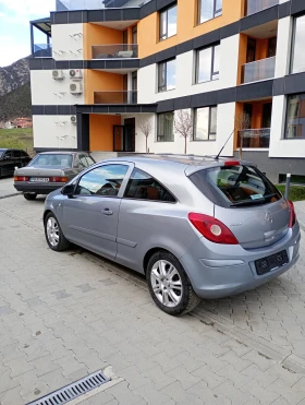 Opel Corsa 1.2 16v 75hp Климатик Мулти волан, снимка 7