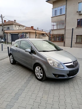 Opel Corsa 1.2 16v 75hp Климатик Мулти волан, снимка 3