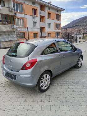 Opel Corsa 1.2 16v 75hp Климатик Мулти волан, снимка 4