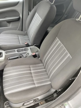 Ford Focus 1.6I ГАЗ, снимка 8