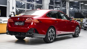 BMW 550 e xDrive M Sport Pro PHEV Steptronic - 79990 € / 156446.84 лв. - 64127339 6