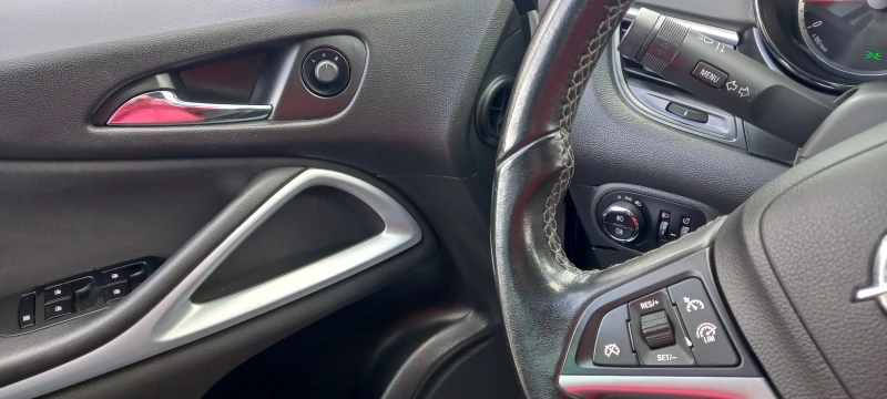 Opel Zafira 1.6i ИЗКЛЮЧИТЕЛА СЕРВИ КНИЖК 7-МЕСТА ОБСЛУЖН УНИКТ, снимка 14 - Автомобили и джипове - 12363859