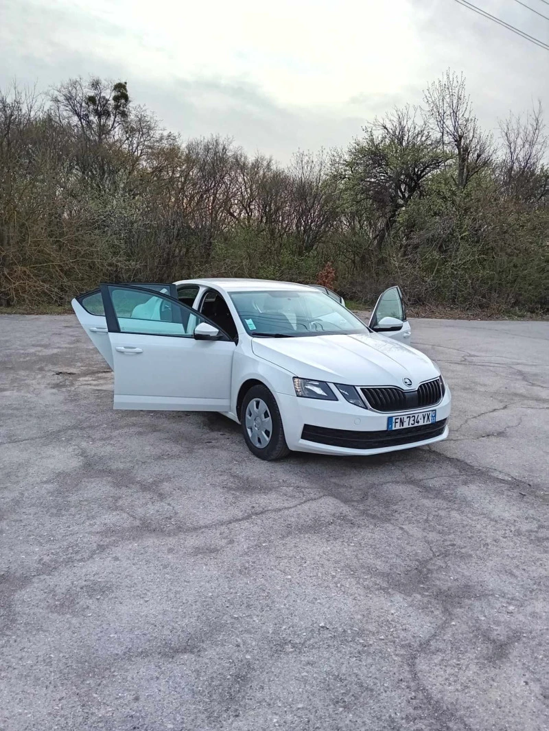 Skoda Octavia 1, 6 tdi, снимка 6 - Автомобили и джипове - 47308678