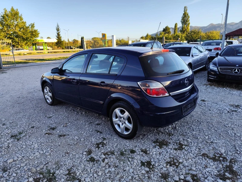 Opel Astra 1.6 бензин 90 коня, снимка 5 - Автомобили и джипове - 47458659