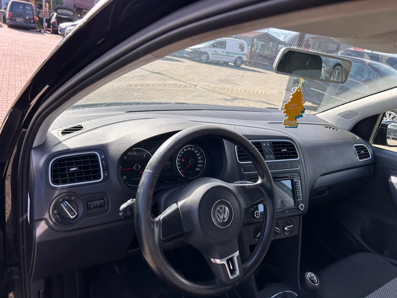 VW Polo 1.2TDI EURO 5 NAVI , снимка 11 - Автомобили и джипове - 47664902