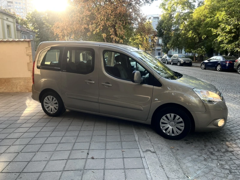 Citroen Berlingo Multispace, снимка 2 - Автомобили и джипове - 47706866