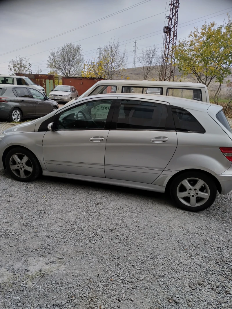 Mercedes-Benz 200, снимка 5 - Автомобили и джипове - 47922862