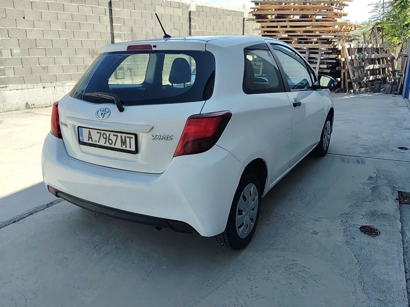 Toyota Yaris, снимка 4 - Автомобили и джипове - 52663435