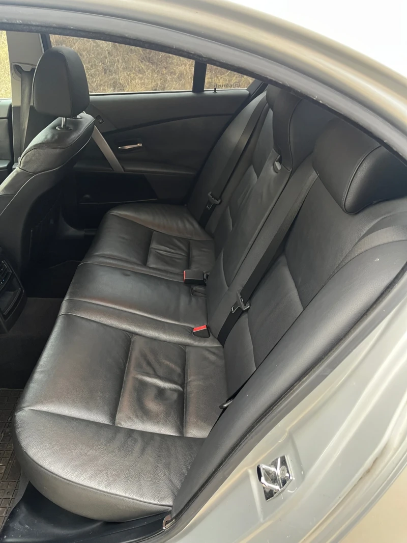 BMW 520 520i CH, снимка 10 - Автомобили и джипове - 52312383