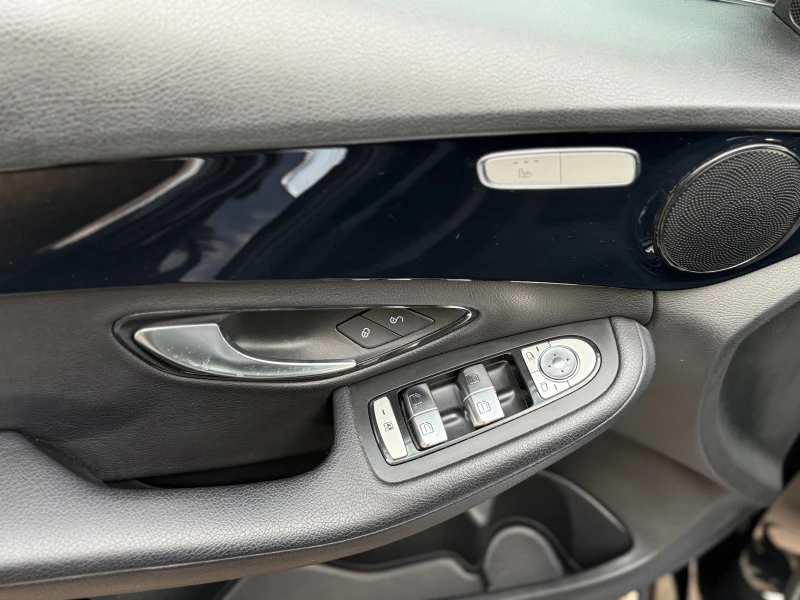Mercedes-Benz C 200 FACELIFT 2020г. FULL Сервизна история реал км, снимка 14 - Автомобили и джипове - 52544232