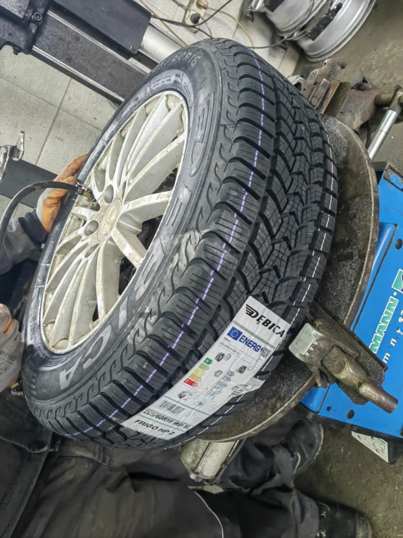 Mercedes-Benz C 200 FACELIFT 2020г. FULL Сервизна история реал км, снимка 17 - Автомобили и джипове - 52544232