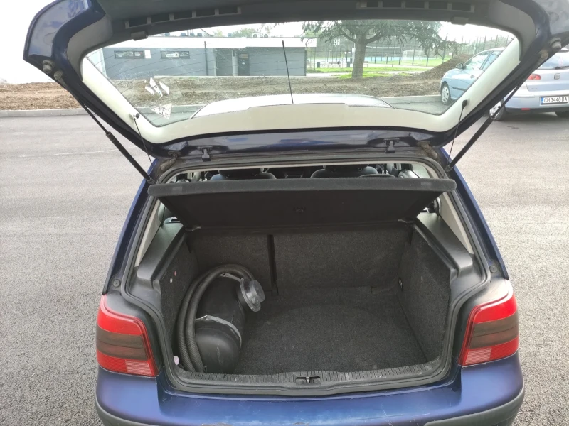 VW Golf, снимка 3 - Автомобили и джипове - 52478382