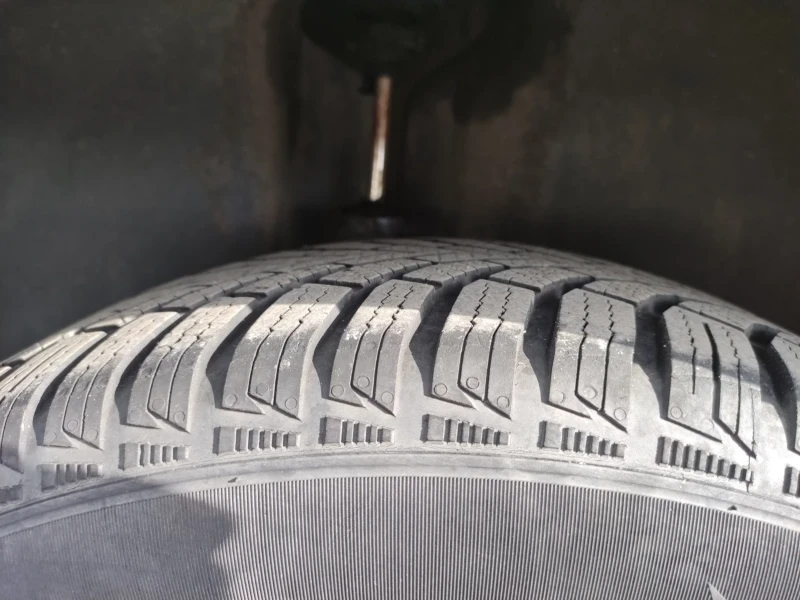 VW Golf, снимка 16 - Автомобили и джипове - 52478382