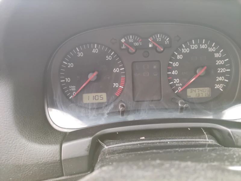 VW Golf, снимка 11 - Автомобили и джипове - 52478382