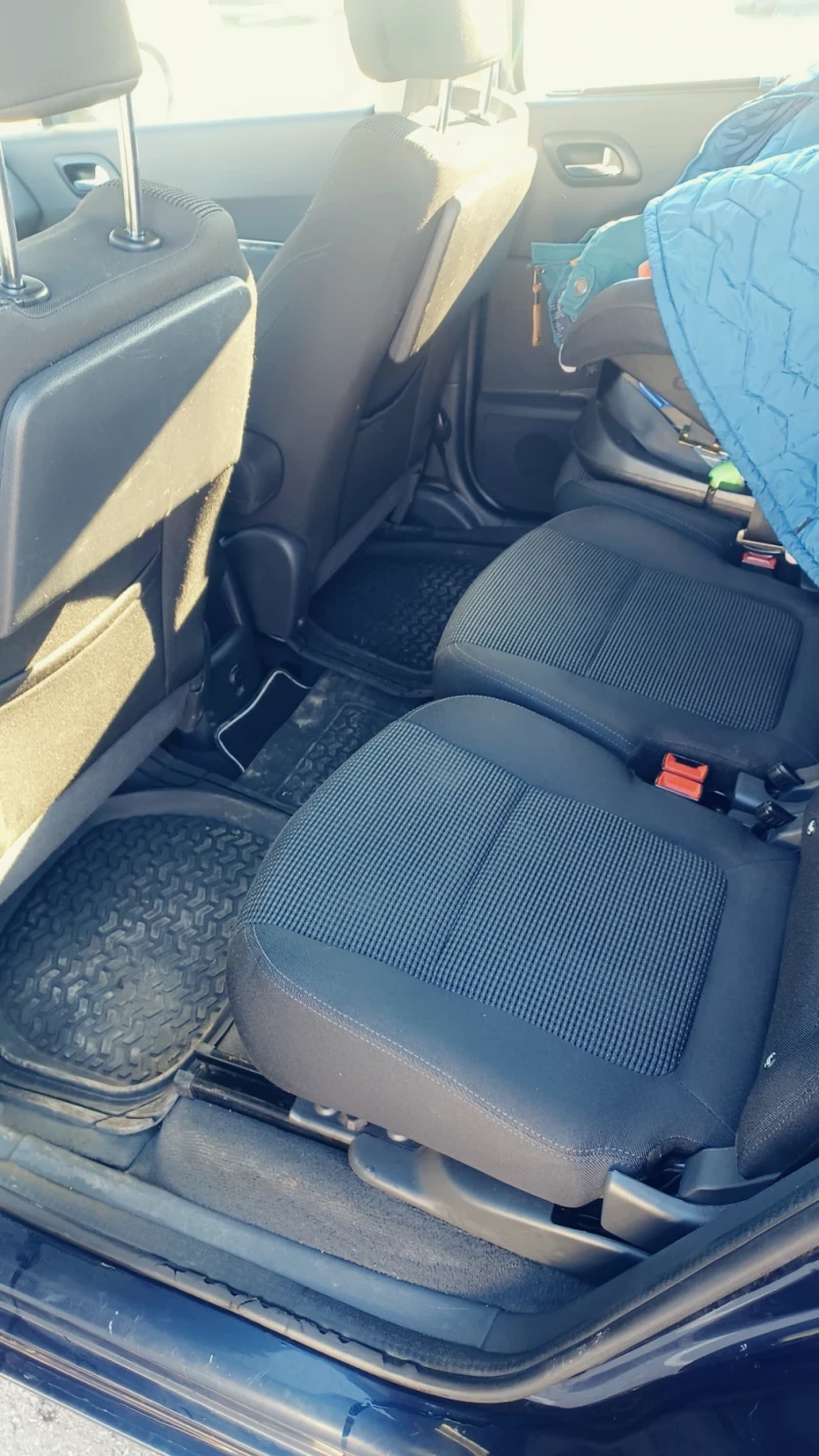 Peugeot 5008, снимка 7 - Автомобили и джипове - 52748965