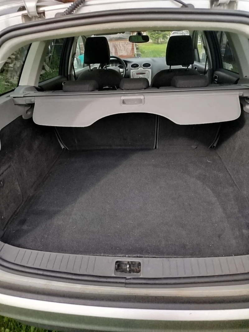 Ford Focus 1.6I ГАЗ, снимка 12 - Автомобили и джипове - 52944801