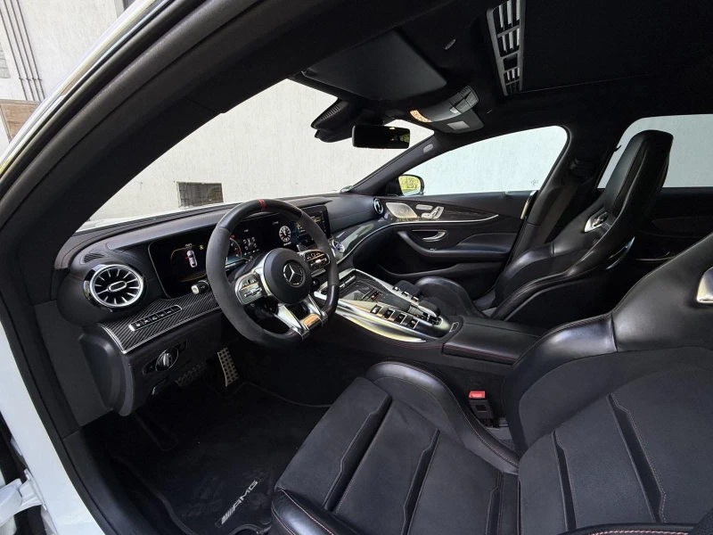Mercedes-Benz AMG GT 63 , снимка 9 - Автомобили и джипове - 52960067