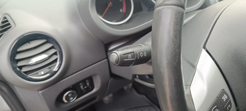 Opel Corsa, снимка 7 - Автомобили и джипове - 53106276