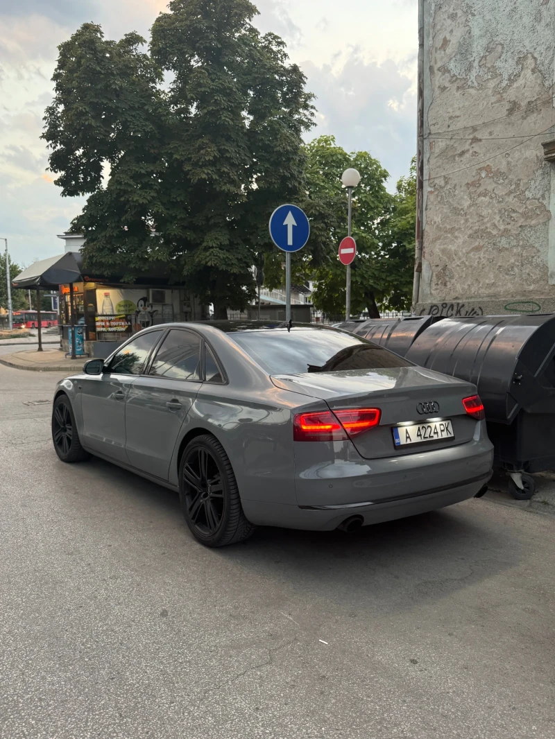 Audi A8, снимка 3 - Автомобили и джипове - 53117358