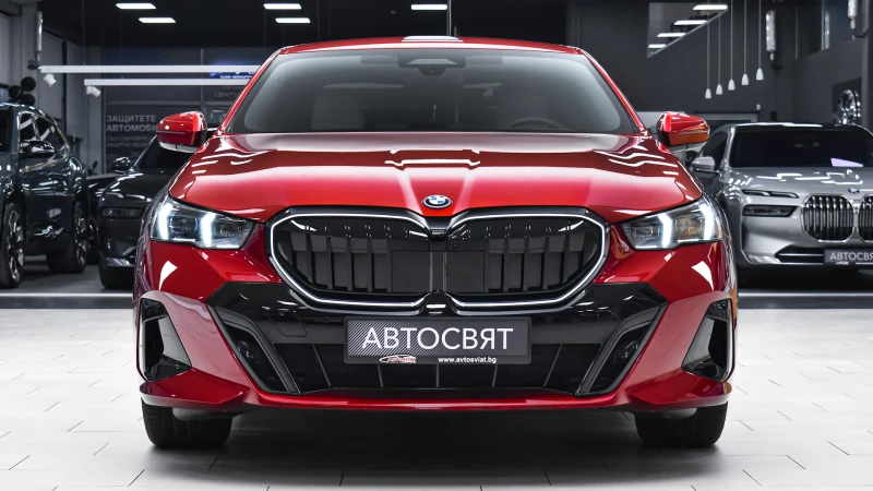 BMW 550 e xDrive M Sport Pro PHEV Steptronic, снимка 2 - Автомобили и джипове - 53164112