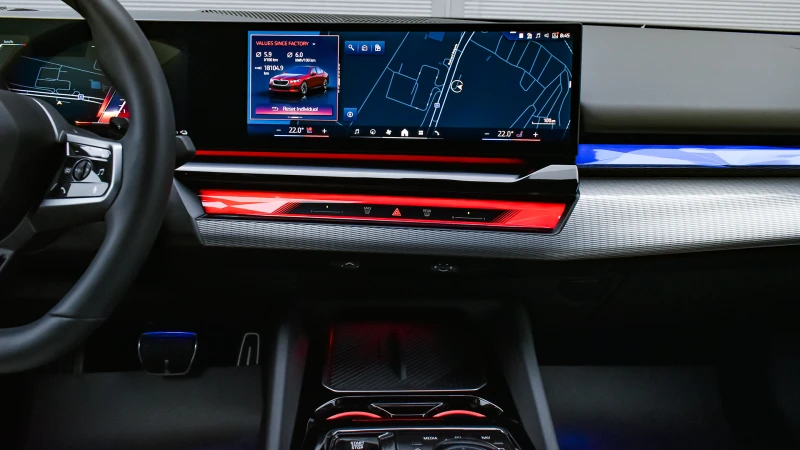 BMW 550 e xDrive M Sport Pro PHEV Steptronic, снимка 10 - Автомобили и джипове - 53164112