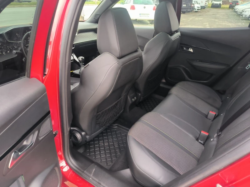 Peugeot 2008 1.5d-GT-line-6sk-Navi-Kamera-Keyless-Euro-6D, снимка 16 - Автомобили и джипове - 53285488