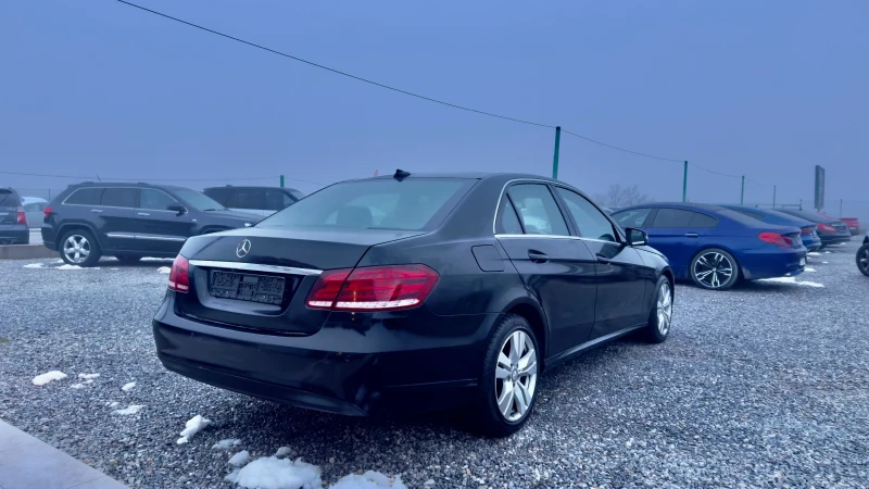 Mercedes-Benz E 220 * подгрев* * задна камера* , снимка 4 - Автомобили и джипове - 53373234