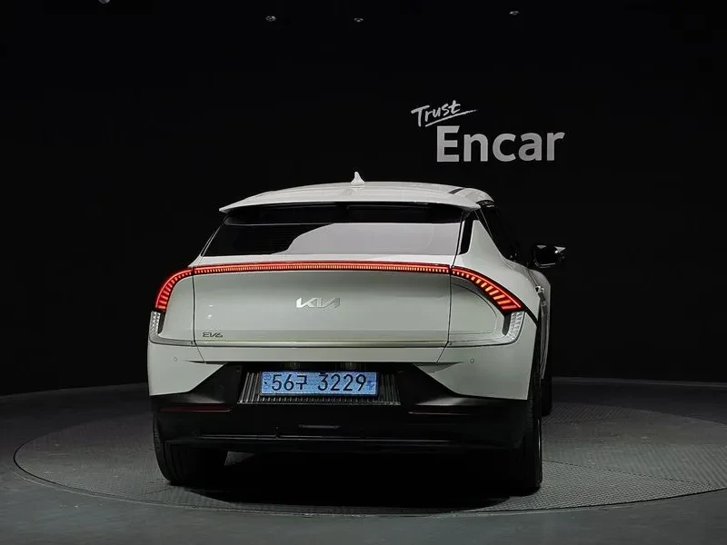 Kia EV6 Long Range Air, снимка 4 - Автомобили и джипове - 55459602
