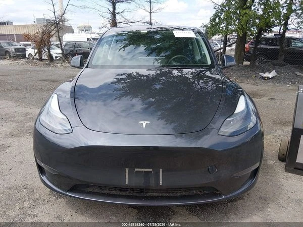 Tesla Model Y LONG RANGE DUAL MOTOR ALL-WHEEL DRIVE, снимка 4 - Автомобили и джипове - 56116145