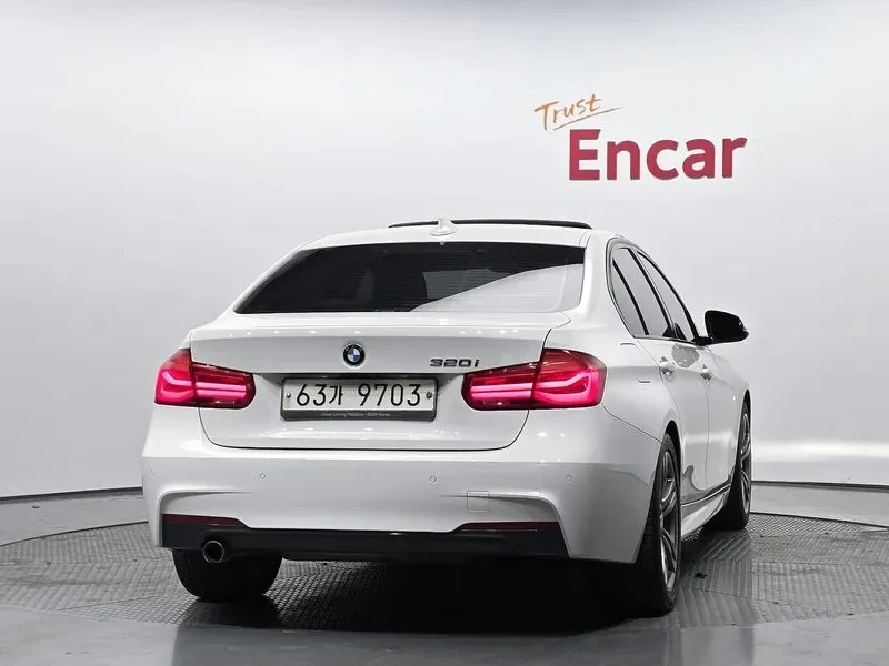 BMW 320 ///M PACK , снимка 4 - Автомобили и джипове - 56293474