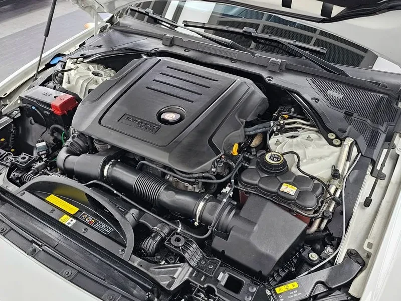 Jaguar XE D180 R-DYNAMIC S/�������/KEYLESS | Mobile.bg � ����������� 6