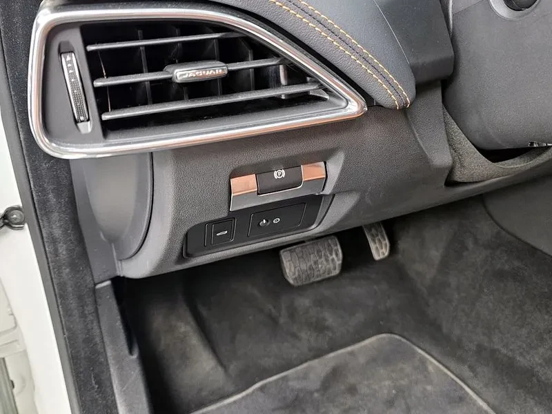 Jaguar XE D180 R-DYNAMIC S/�������/KEYLESS | Mobile.bg � ����������� 16