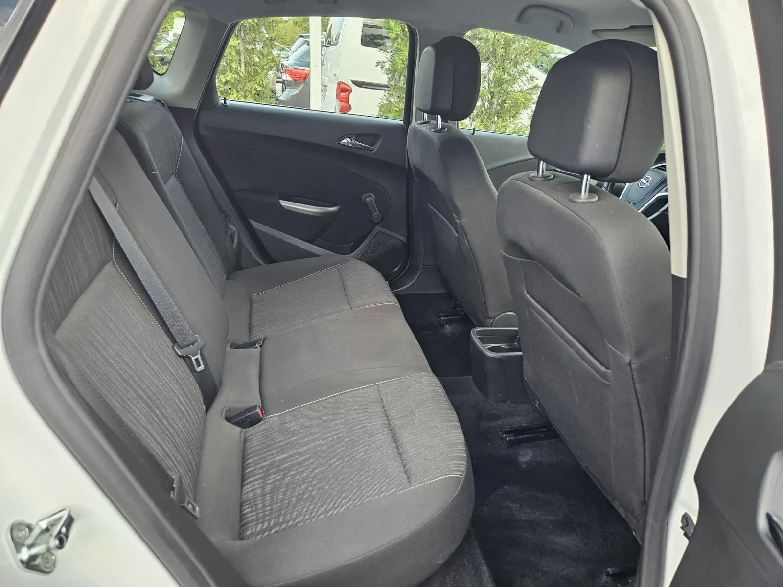 Opel Astra 1.7CDTI-110kc= 6 | Mobile.bg   11