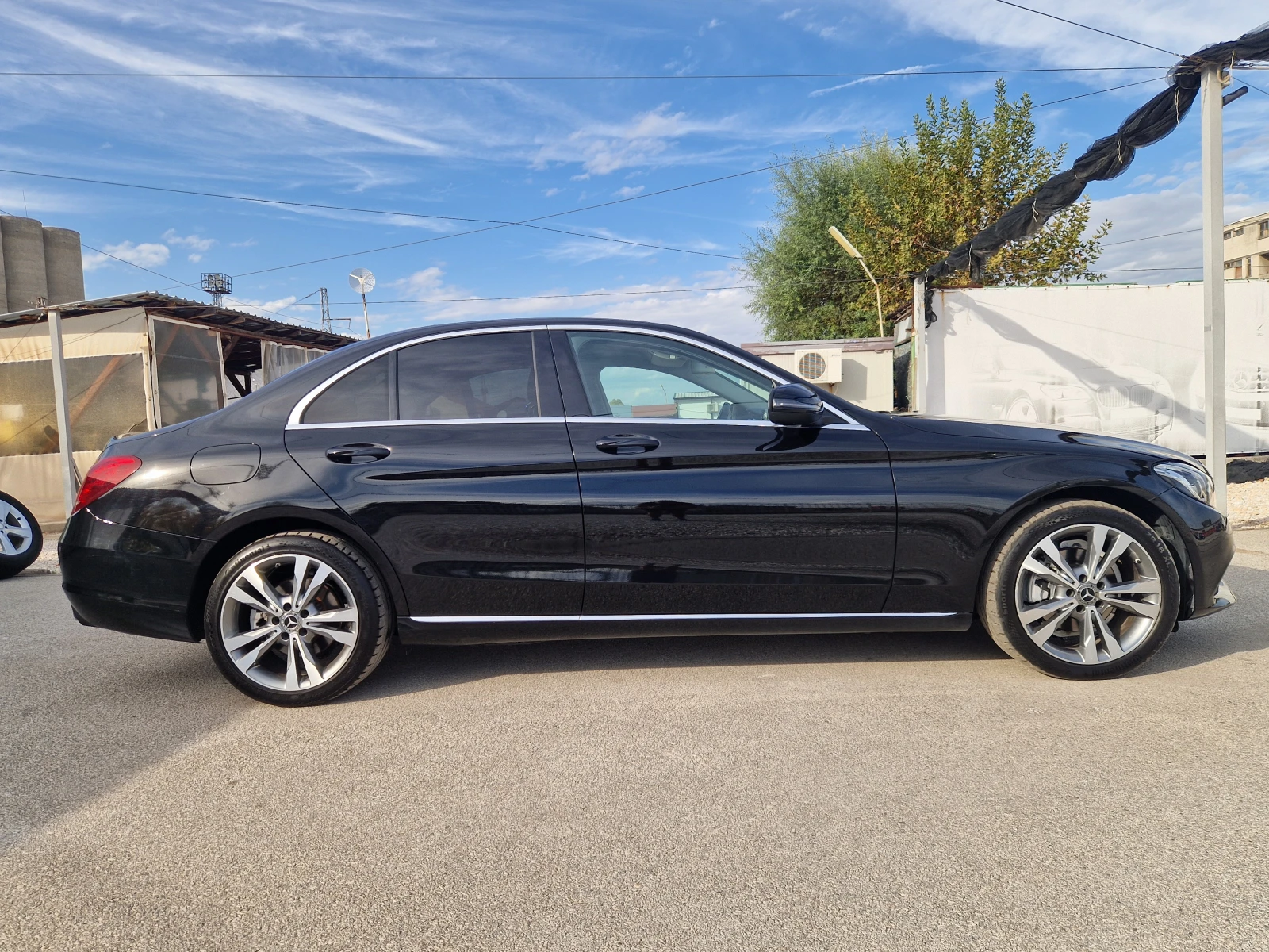 Mercedes-Benz C 220 9G/4matic/AIRMATIC/CAMERA/BURMESTER/KEYLESS/Italia - изображение 8